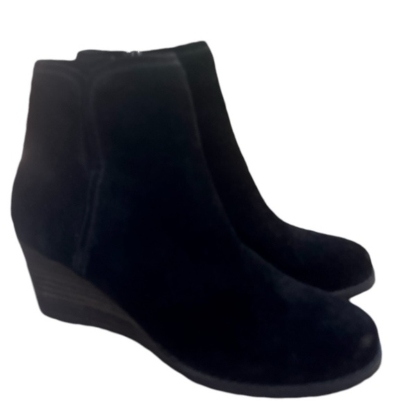 Rockport HOLLIS VCUT BOOTIE Black Size 7 Style CH6439 EUC - Picture 7 of 13